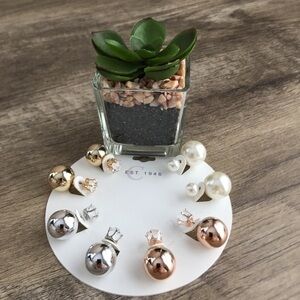 EST. 1946 JEWELRY EARRINGS